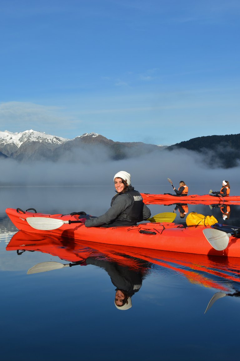 Glacier Country Kayaks