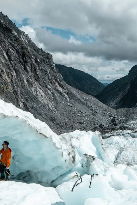 heli-hike-geoff-marks.2e16d0ba.fill-1400x788