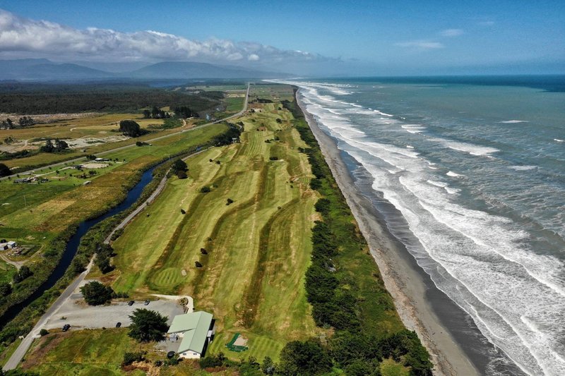 Hokitika golf course