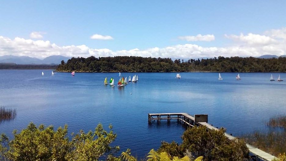 Lake Mahinapua regatta.JPG