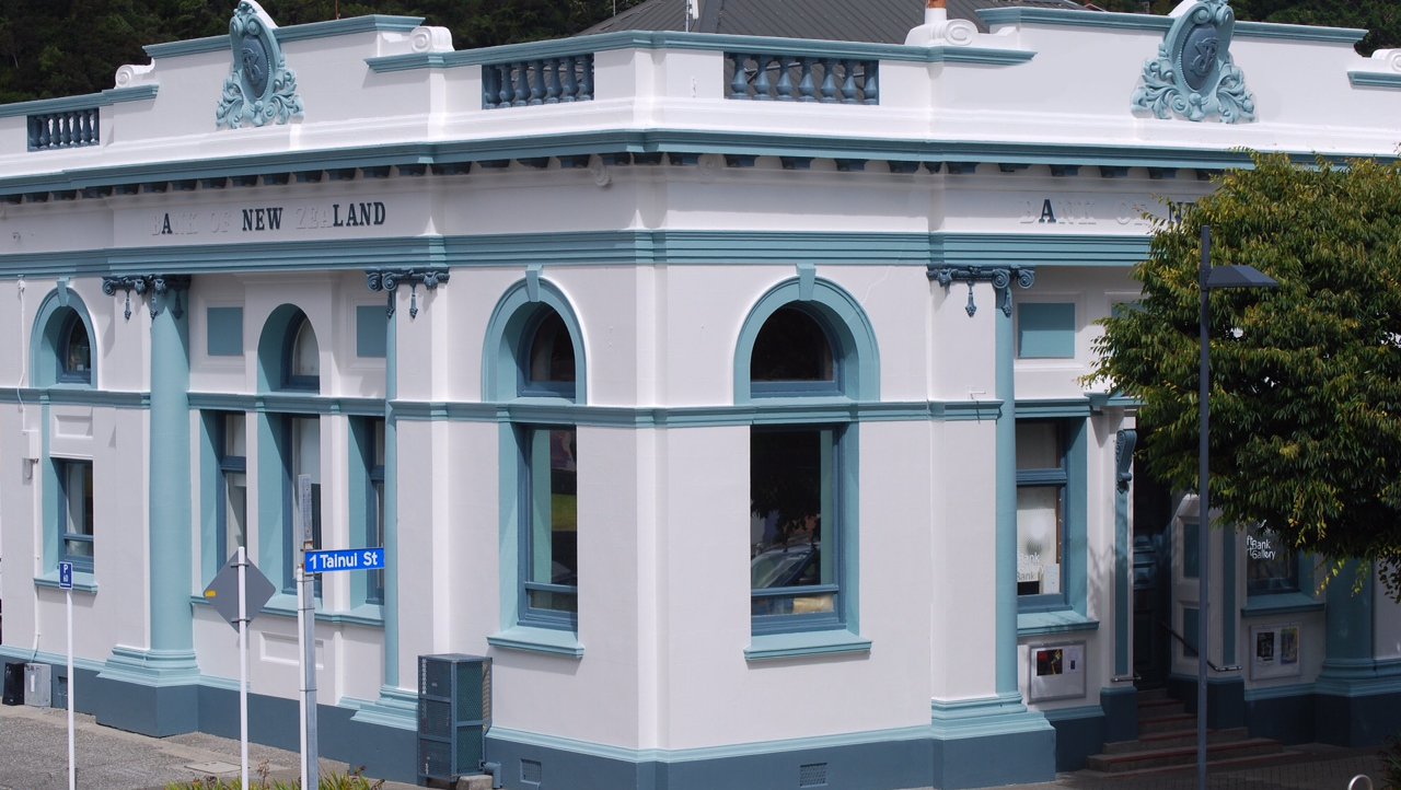 Left Bank Art Gallery, Greymouth, LBAG 01.jpg