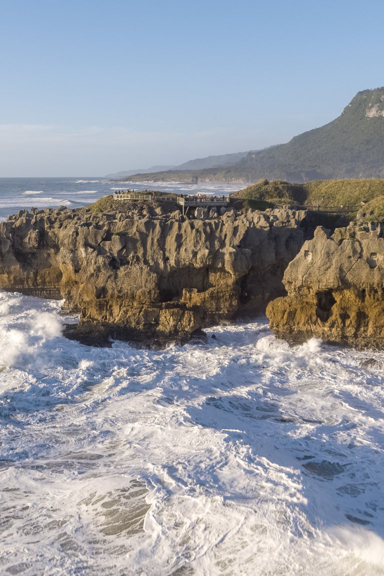 Pancake Rocks & Blowholes